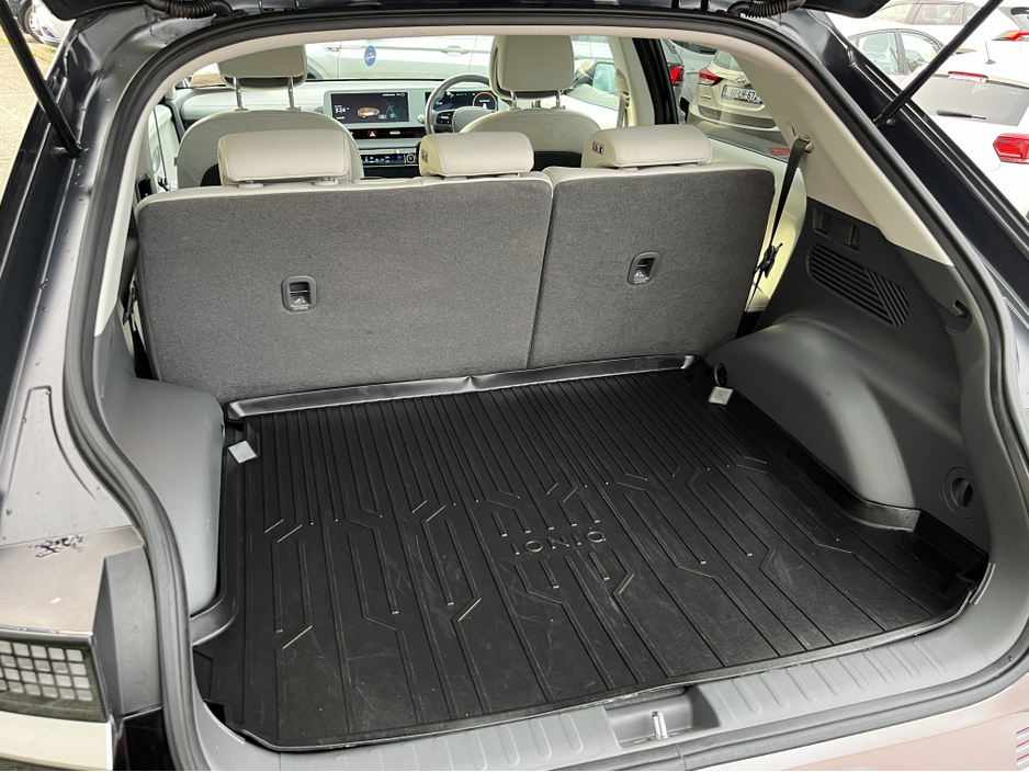2023 Hyundai Ioniq 5 PREMIUM LE 58KW //FULL LEATHER SEATS//HEATED SEATS AND STEERING WHEEL//ADAPTIVE CRUISE CONTROL// €28,950