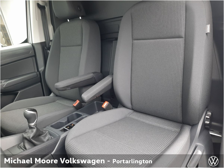 2024 Volkswagen Caddy CADDY TDI 102HP M6F €22,950