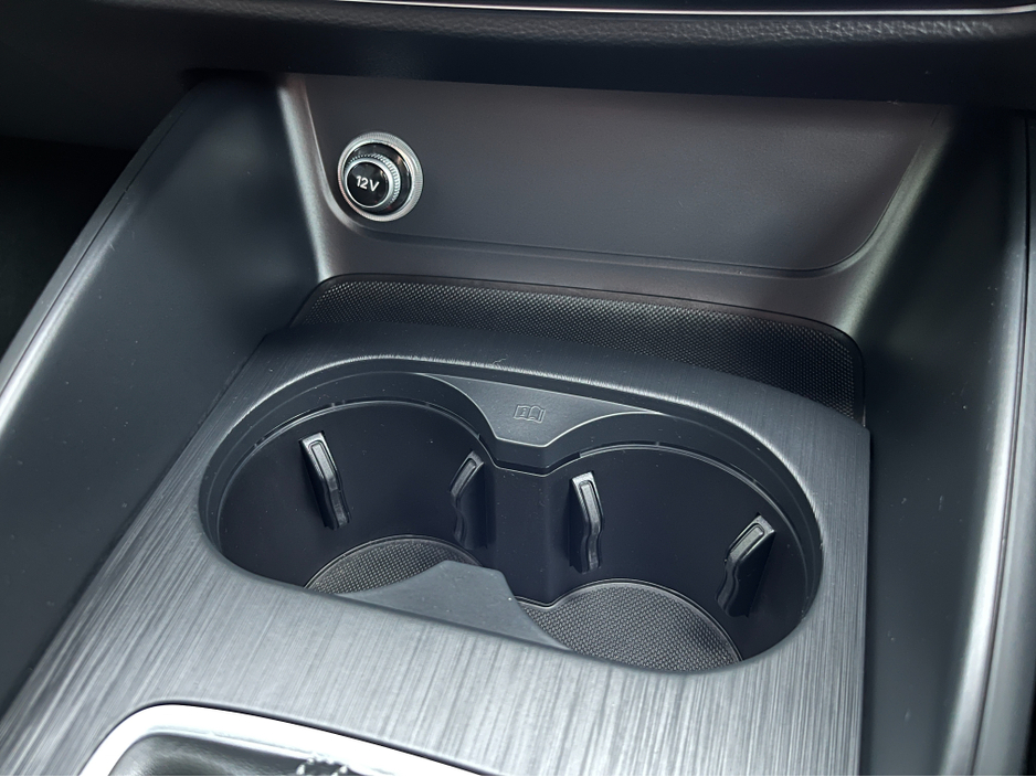 2019 Audi A3 SPORTBACK S-SLINE AUTOMATIC 1.4 PETROL //LOW MILES//HALF LEATHER HEATED SEATS//REVERSE CAMERA//KEYLESS ENTRY//ADAPTIVE CRUISE CONTROL// €23,950