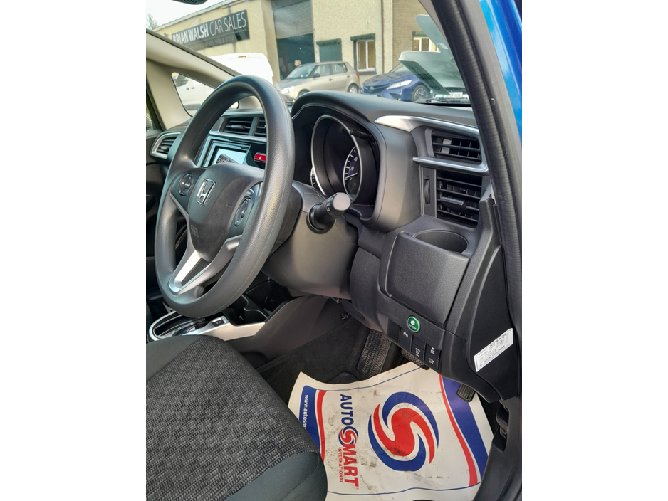 2016 Honda Fit 1.3 Petrol Automatic. Portlaoise. €10,950
