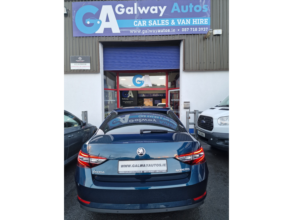 2016 Skoda Superb LAURIN & KLEMENT 2.0 AUTOMATIC €17,950