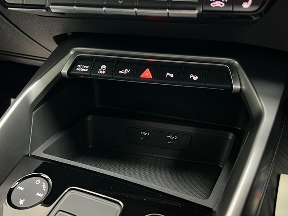 2022 Audi A3 *S-LINE -LOW RATE FINANCE * SPORTBACK 1.4 S-LINE Plug-in €29,895