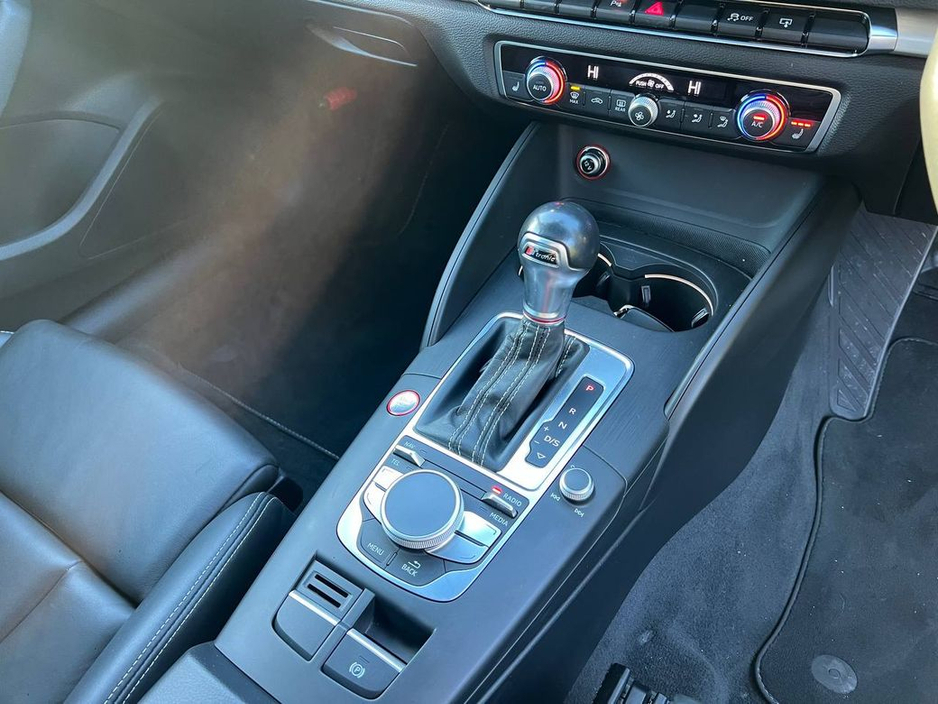 2015 Audi S3 QUATTRO 2.0 TFSI AUTO // OPENING PAN ROOF // LEATHER HEATED POWERED SPORT SEATS // 300 BHP €23,900