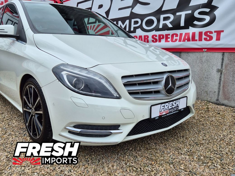 2014 Mercedes-Benz 180 *TOP SPEC MODEL*