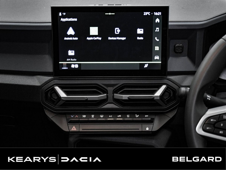 2025 Dacia Duster TCe 130 Expression €33,900