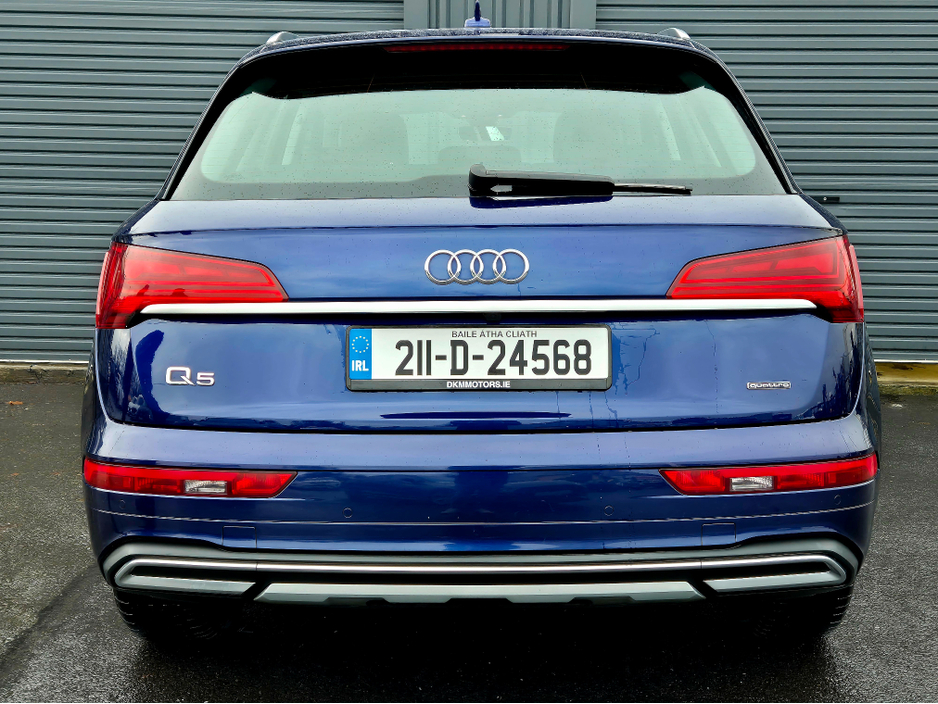 2021 Audi Q5 40 TDI S-TRONIC SE LAUNCH €39,995