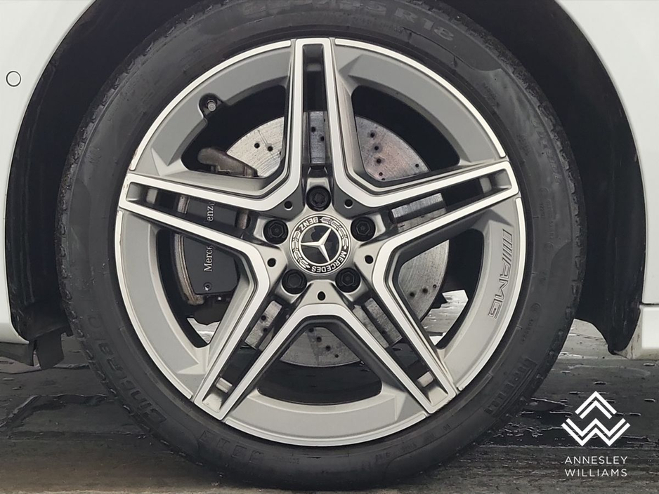 2024 Mercedes-Benz A Class A250e AMG Line Executive €39,950