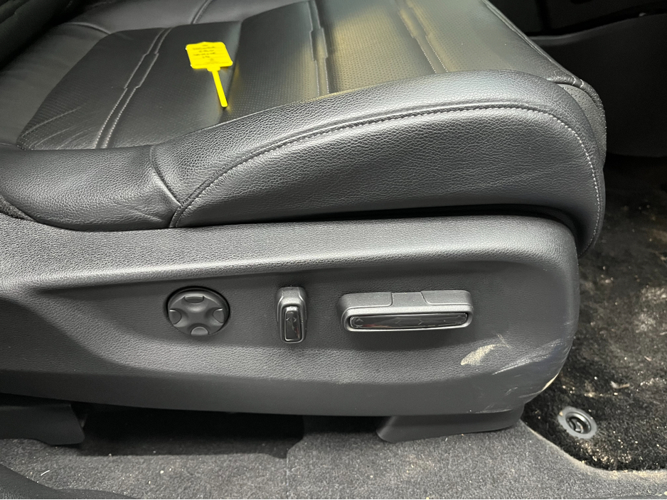 2019 Honda CR-V €27950! 2019 HONDA CR-V HYBRID EX MASTERPIECE 2.0 AUTOMATIC / CRUISE CONTROL / REVERSE CAMERA / ELECTRIC MEMORY & HEATED SEATS / PADDLE SHIFTERS €27,950