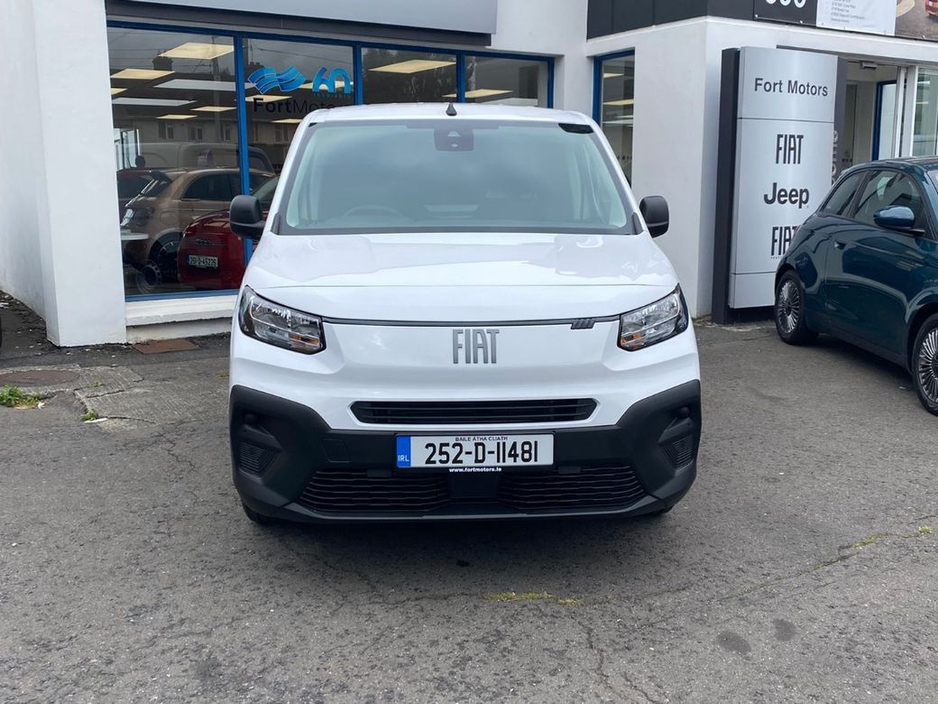 2025 Fiat Doblo SWB 1 5 100HP 650KG 4DR €21,495