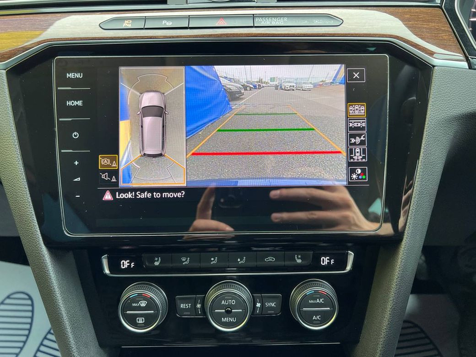 2019 Volkswagen Passat VARIANT HIGHLINE 2.0 TDI AUTO * BIG SPEC * // HEATED COOLED LEATHER SEATS // DRIVER MASSAGE SEAT // DIGITAL CLUSTER €24,950