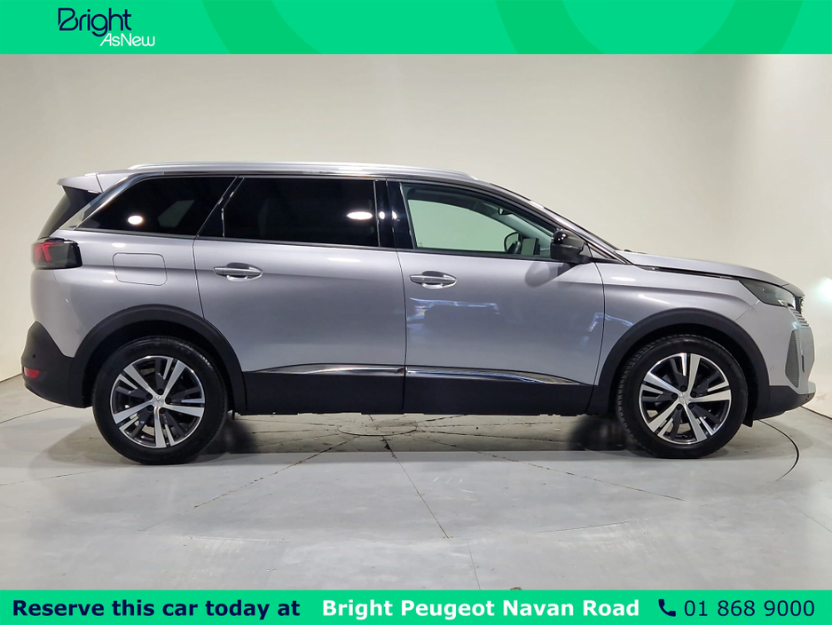 2022 Peugeot 5008 ALLURE 1.2 130 €34,950