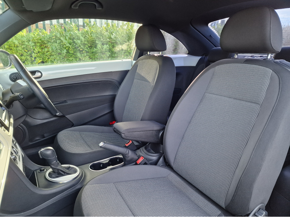 2014 Volkswagen Beetle 1.2 AUTOMATIC *** ALLOYS *** BLUETOOTH *** BEST AVAILABLE ****