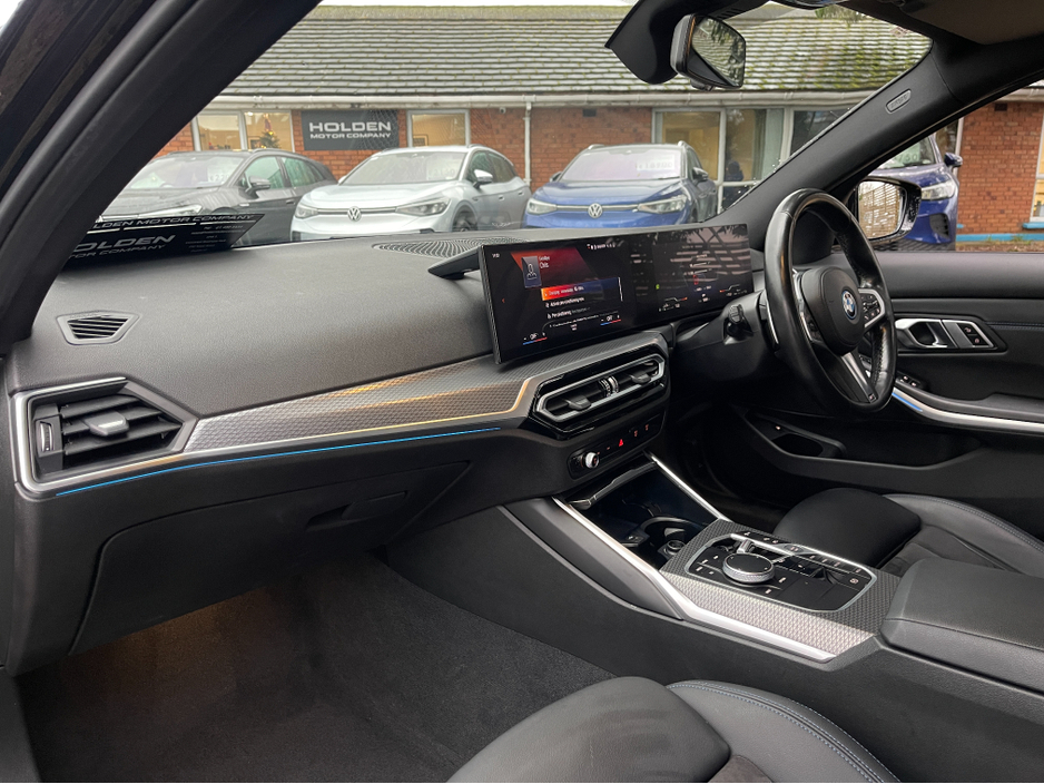 2023 BMW 3 Series M SPORT..AUTO..HYBRID..HEATED SEATS..APPLE CARPLAY €32,950