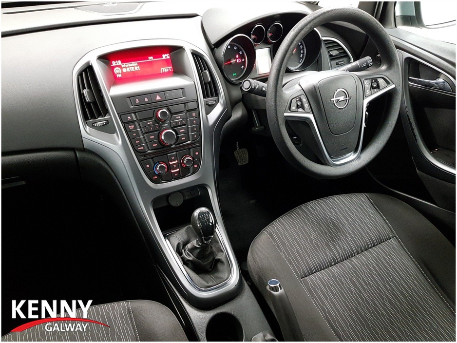 2014 Vauxhall Astra SC 1.4 100PS 5DR €13,993