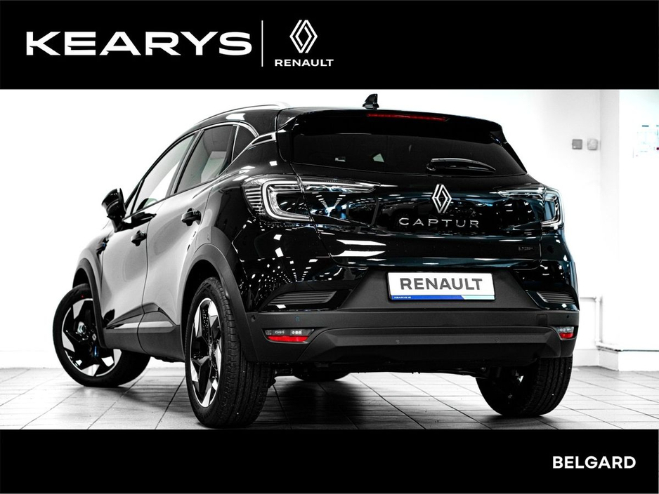 2026 Renault Captur Order your 261 Techno Full Hybrid E-Tech 160 TODAY! €36,190