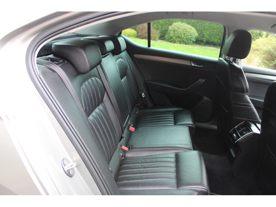 2018 Skoda Superb 2.0 TDI SEL EXECUTIVE 1 150PS 5DR €18,495