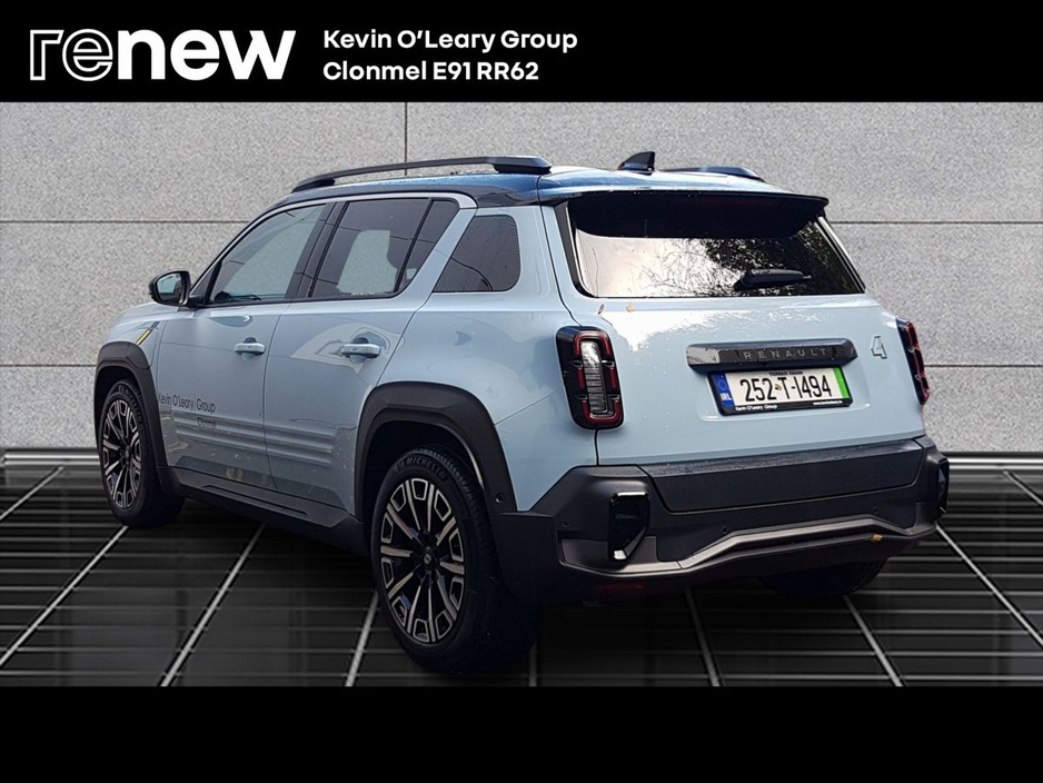 2025 Renault 4 iconic 52kWh 150hp €37,995