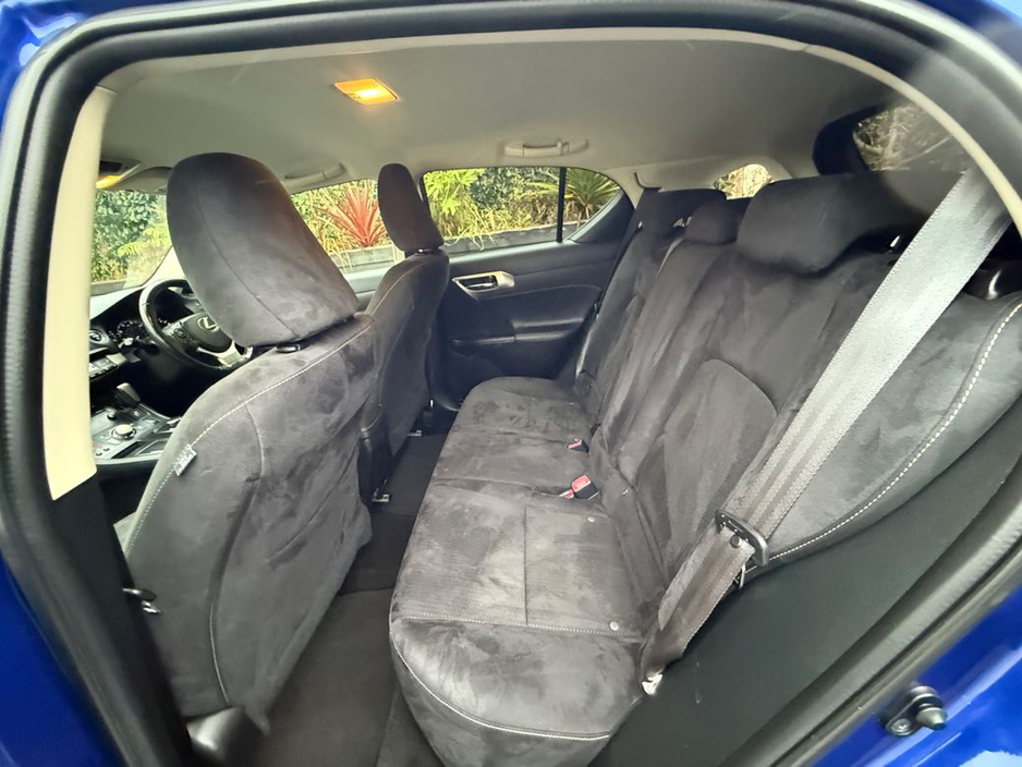 2015 Lexus CT 200 h 1.8 HYBRID / ADVANCE SPEC / TAX €180 (152 REG ) €13,950