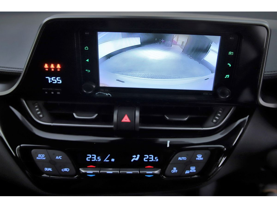 2017 Toyota C-HR 1.8 HYBRID *REVERSE CAM*ANDROID AUTO* €18,490