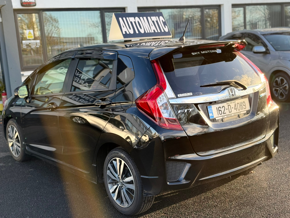 2016 Honda Fit  €11,400