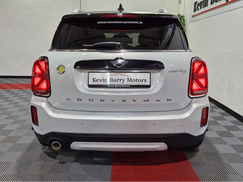 2021 MINI Countryman SE ALL4 EXCLUSIVE (PLUG IN HYBRID) AUTOMATIC **ONE OWNER / HUGE SPEC / APPLE CARPLAY / CRUISE CONTROL / FULL BLACK LEATHER / HEATED FRONT SEATS / REVERSE CAMERA / REAR TINTED GLASS / SAT NAV** €27,900