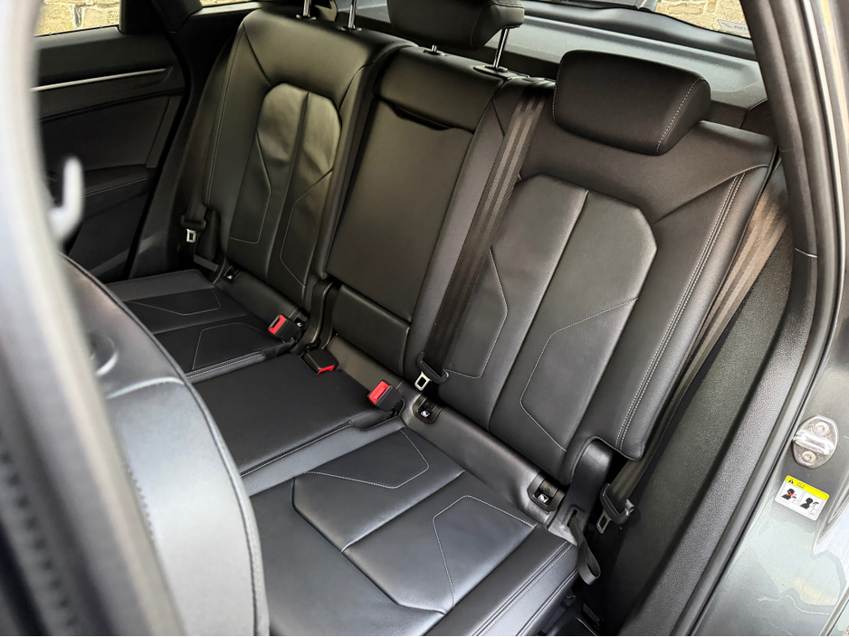 2024 Audi Q3 S LINE 45 TFSI E//LOW MILEAGE//FULL LEATHER//REVERSE CAMERA//FINANCE PACKAGES// €46,950