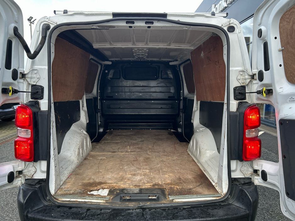 2021 Opel Vivaro L2H1 2900 1.5 5DR €11,950