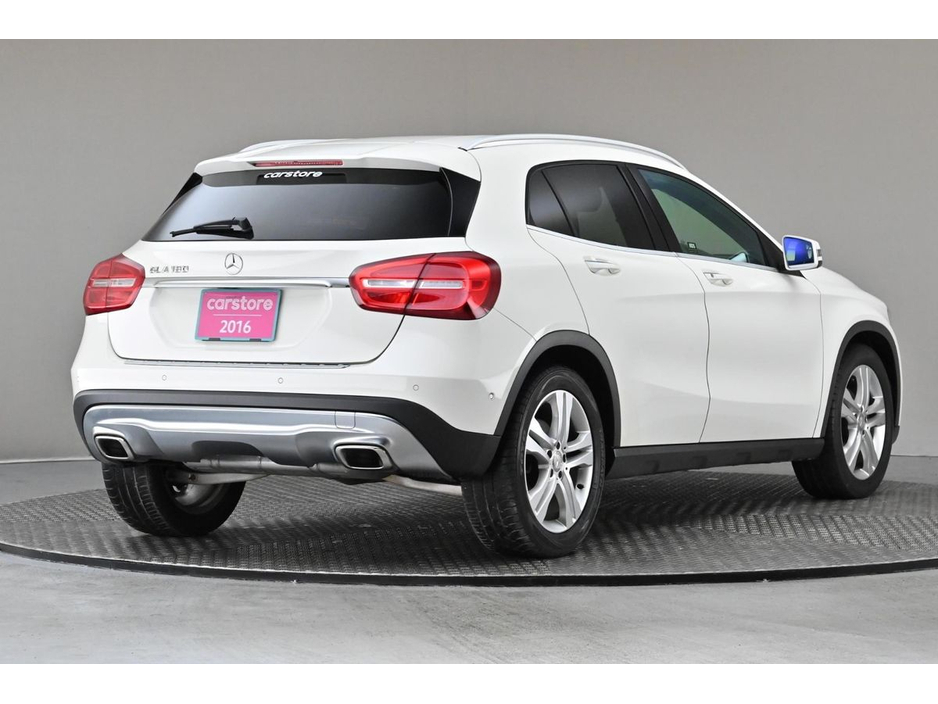 2016 Mercedes-Benz GLA Class GLA 180 *HALF LEATHER*REVERSE CAM*PARK SENSORS* €18,890