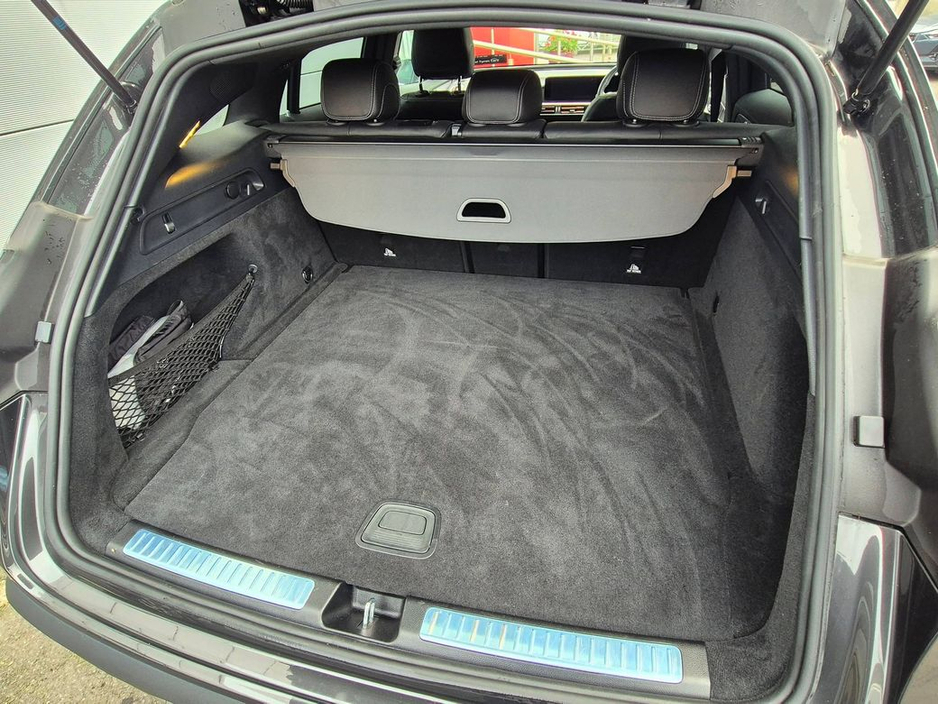 2023 Mercedes-Benz EQC 400 AMG Line Premium PLUS EV, 21" Alloys, CarPlay, Camera, Electric Tailgate, Side Steps - First Registered in April 2023 - Trade in Price €42, 888 €41,888