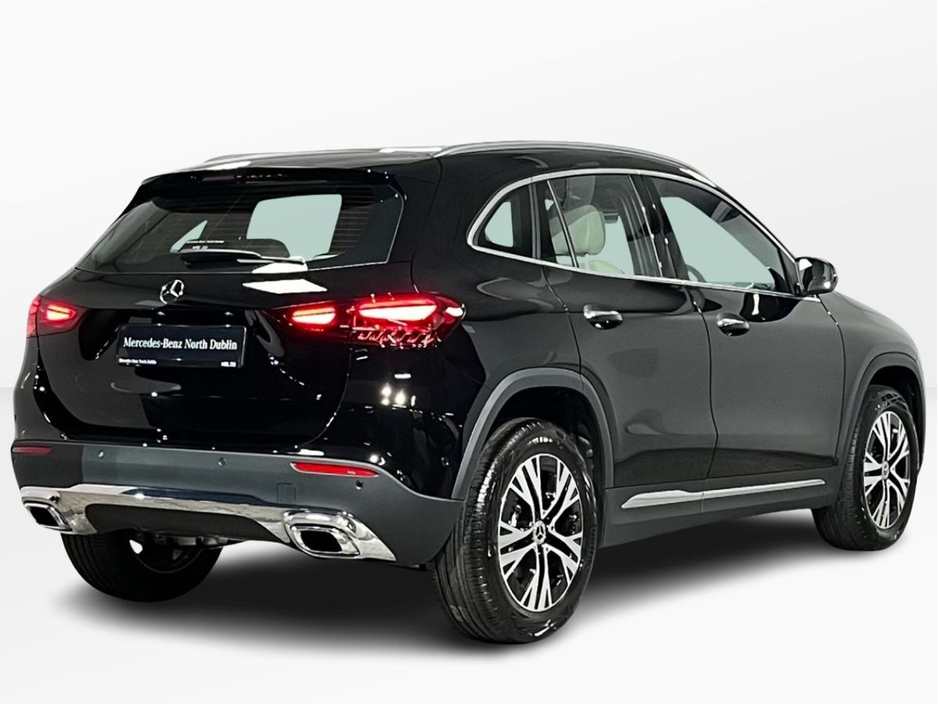 2026 Mercedes-Benz GLA Class 180 Progressive - 18 Inch Alloys - Reversing Camera - Ambient Lighting - Sat Nav - Climate Control - Heated Seats - Keyless Start - Apple CarPlay/Android Auto €57,950