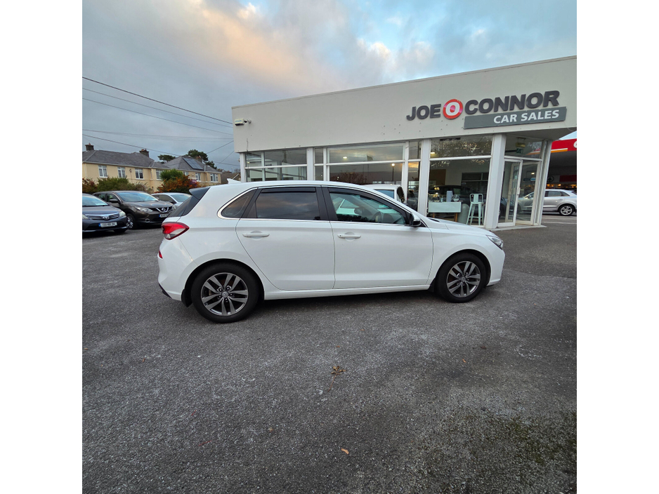 2019 Hyundai i30 1.0 T-GDI Deluxe Plus €16,950