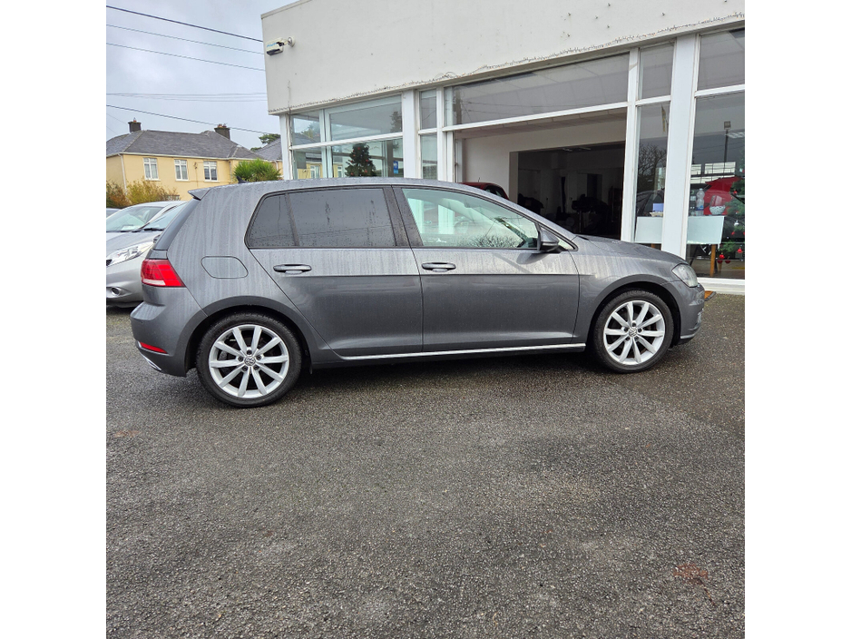 2018 Volkswagen Golf 1.0 TSI 3DR 110HP Highline €19,999