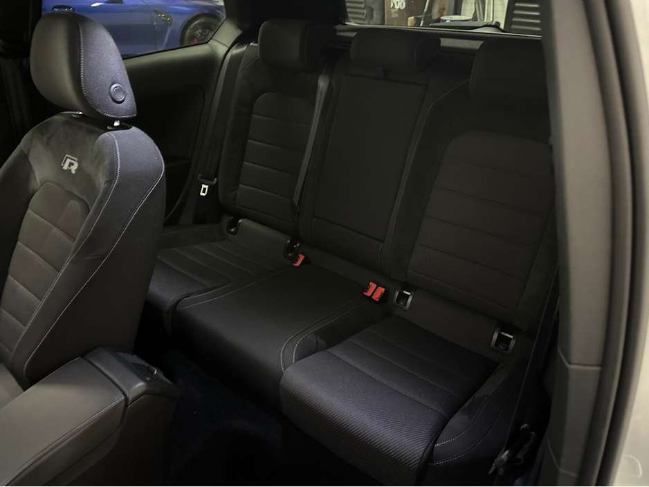 2018 Volkswagen Golf R TSI S-A DSG €34,750