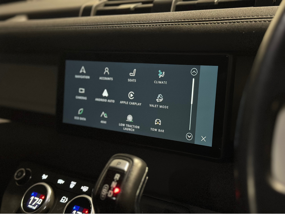 2022 Land Rover Defender D110 3.0 TURBO DIESEL COMMERCIAL €49,950