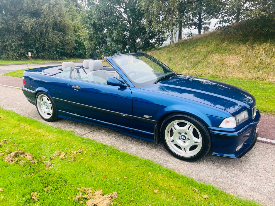 1995 BMW M3  €32,000
