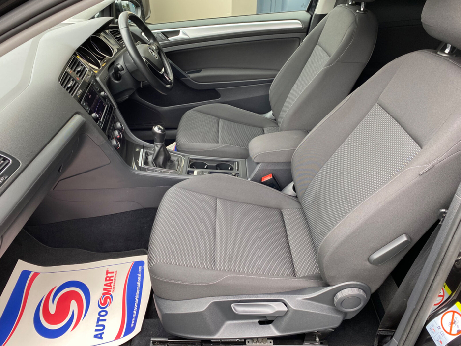 2019 Volkswagen Golf  €10,528