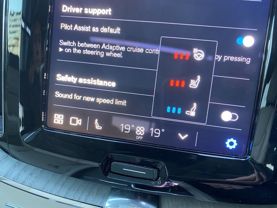 2025 Volvo XC60 T8 Ultra Recharge AWD Auto (PHEV) €67,900