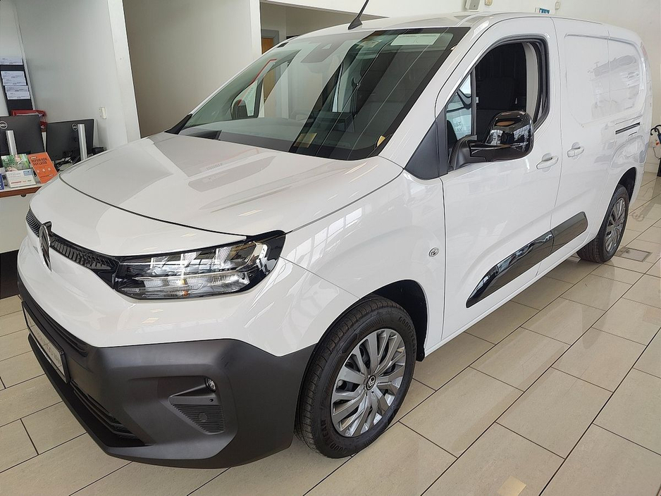 2025 Citroen Berlingo LWB Enterprise Plus From €109 Per Week €24,032