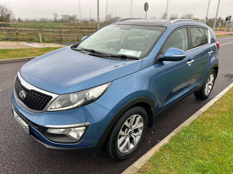 2015 Kia Sportage Sold CR sold 1.7D PREMIUM SPEC Multi-Function Steering Wheel, Service History, Bluetooth, Alloy Wheels €10,900