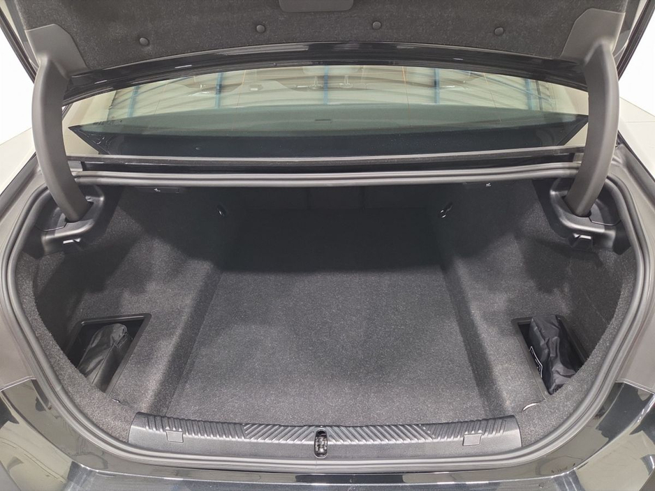 2024 BMW 5 Series 530e M Sport Saloon €62,950