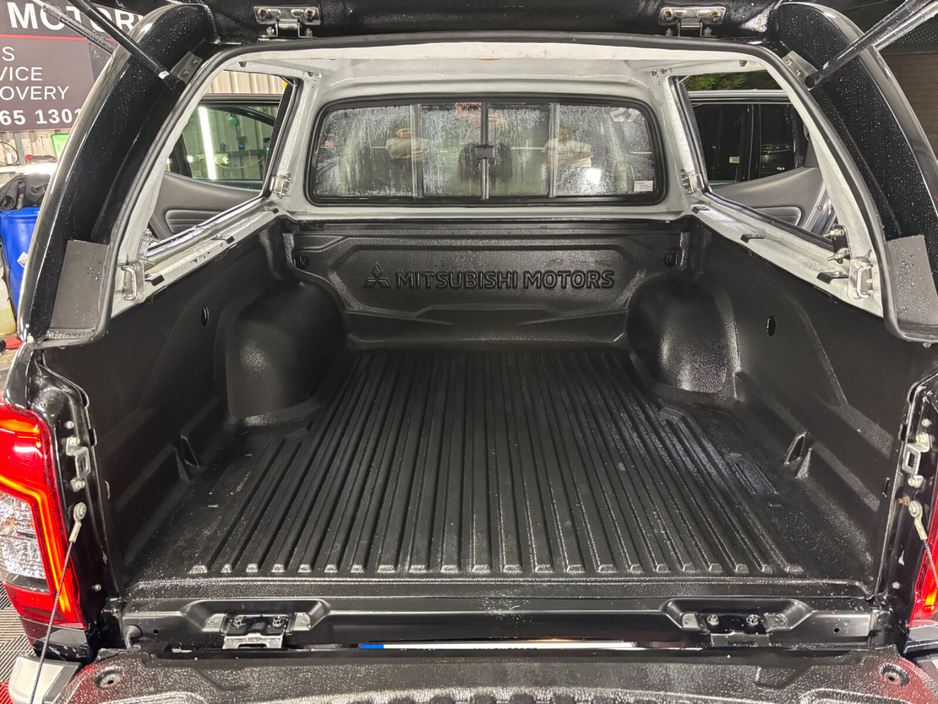 2021 Mitsubishi L200  €29,950