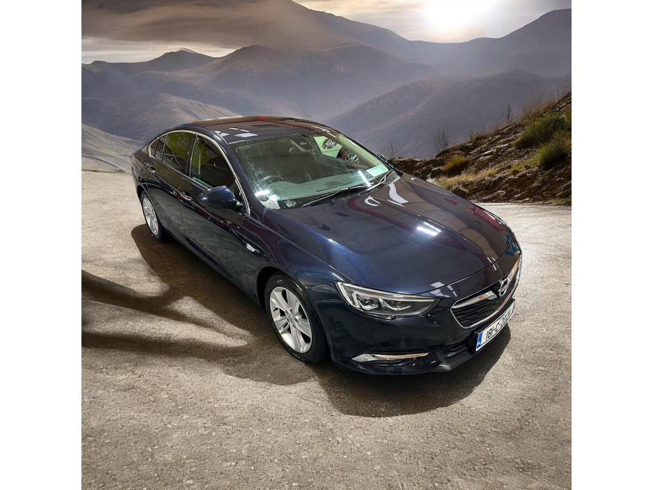 2018 Opel Insignia  €11,888