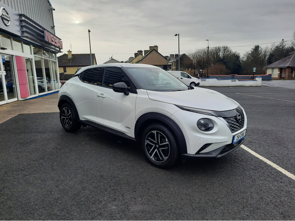 2025 Nissan Juke 1.6 HYB SV PREMIUM MY24.1 €32,950