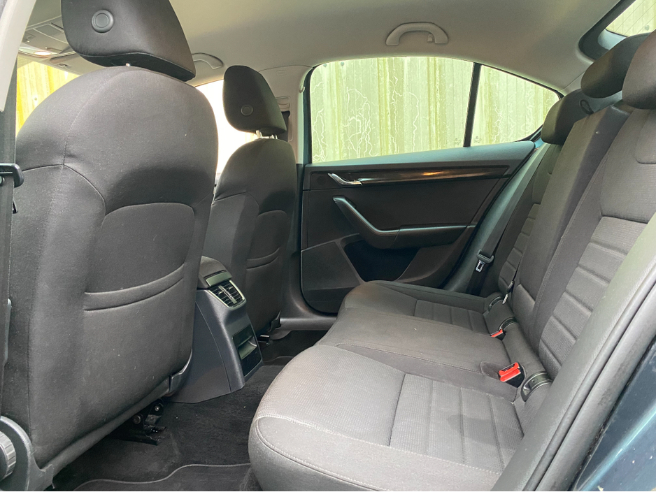 2015 Skoda Octavia ELEGANCE 1.2 TSI 105HP €10,999