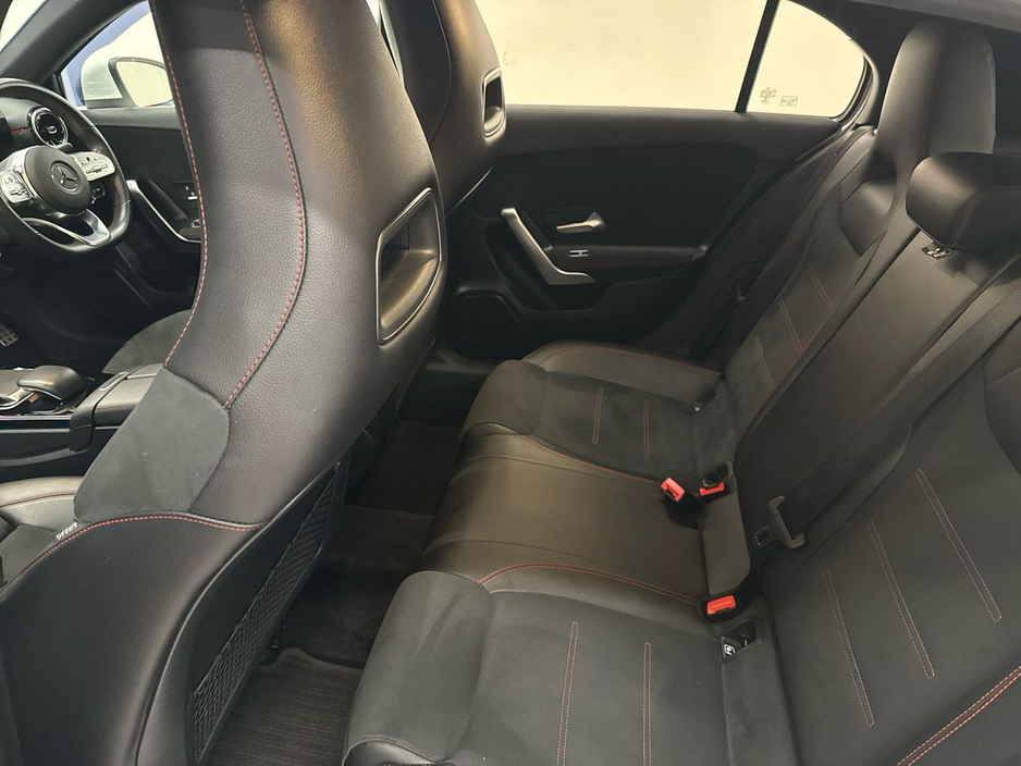 2019 Mercedes-Benz A Class A 180 d AMG LINE A/T | Reversing Camera, Sports seats €25,950