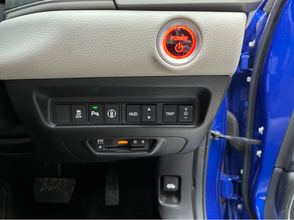 2020 Honda Accord €27950! 2020 HONDA ACCORD EX 2.0 AUTOMATIC / CRUISE CONTROL / REVERSE CAMERA / ELECTRIC MEMORY & HEATED SEATS / PANORAMIC SUNROOF / PADDLE SHIFTERS / APPLE CARPLAY €27,950