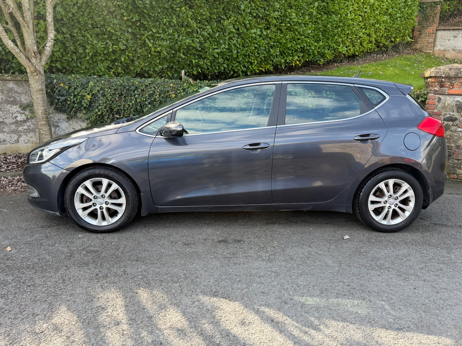 2013 Kia Ceed 1.6 EX diesel A/T €6,950