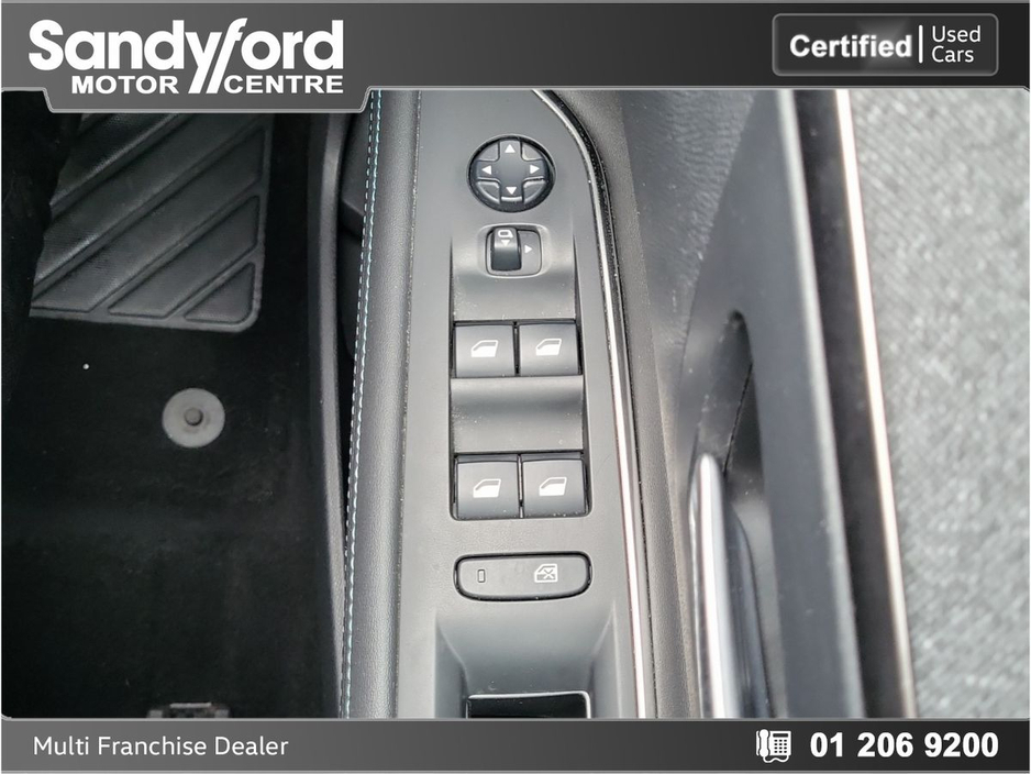 2021 Peugeot 3008 HYBRID2 PHEV 225bhp Allure €25,950