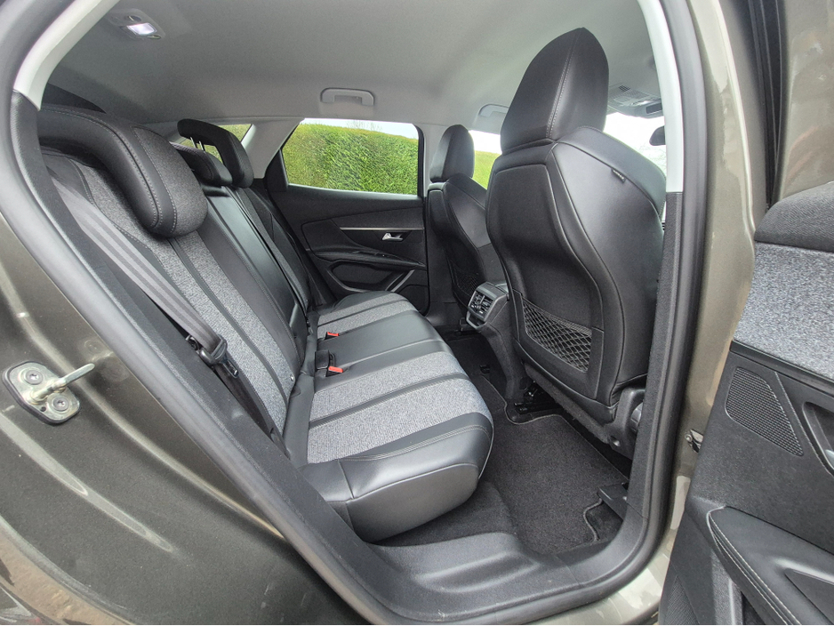 2019 Peugeot 3008 ALLURE 1.5 BLUE HDI 130 A AUTO 6 €17,450