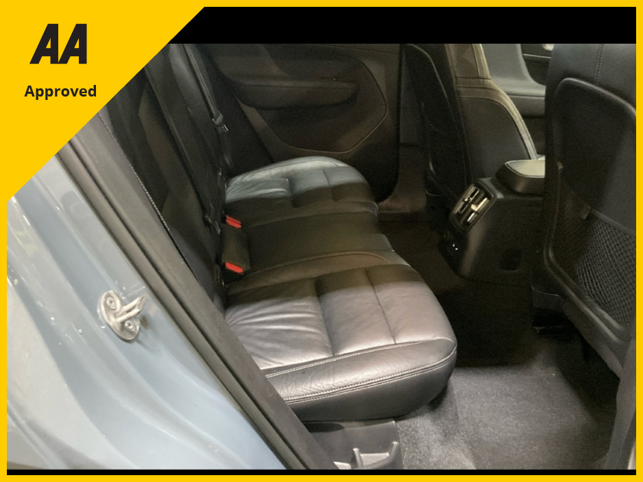 2022 Volvo XC40 2022 XC40 Petrol Plug In Hybird Plus Dark €34,950